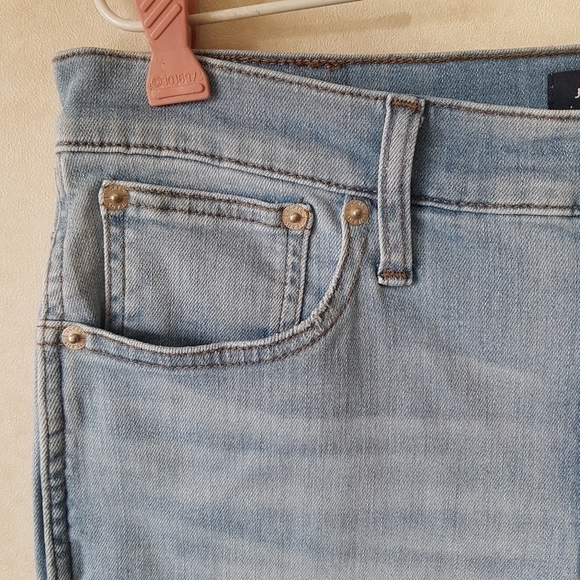 J Crew Vintage Straight released frayed hem distressed blue jeans. - Picture 8 of 15
